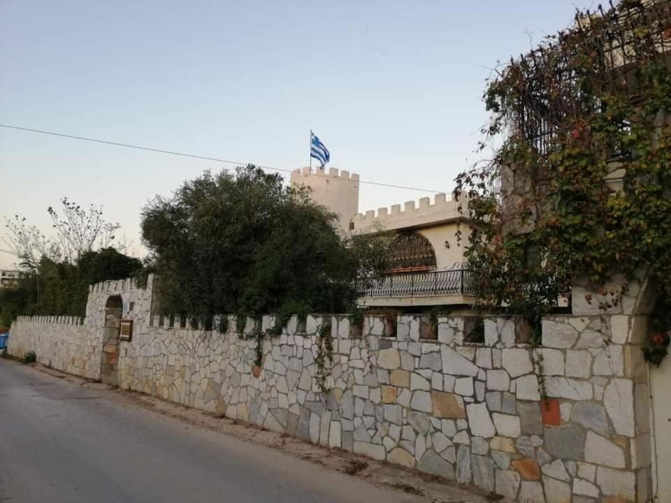 Castle By The Sea Villa Artemida  Kamer foto