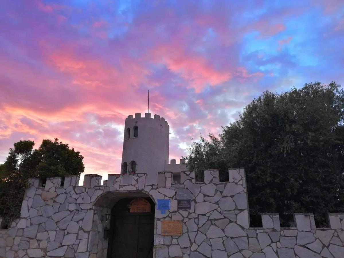Castle By The Sea Villa Artemida  Buitenkant foto